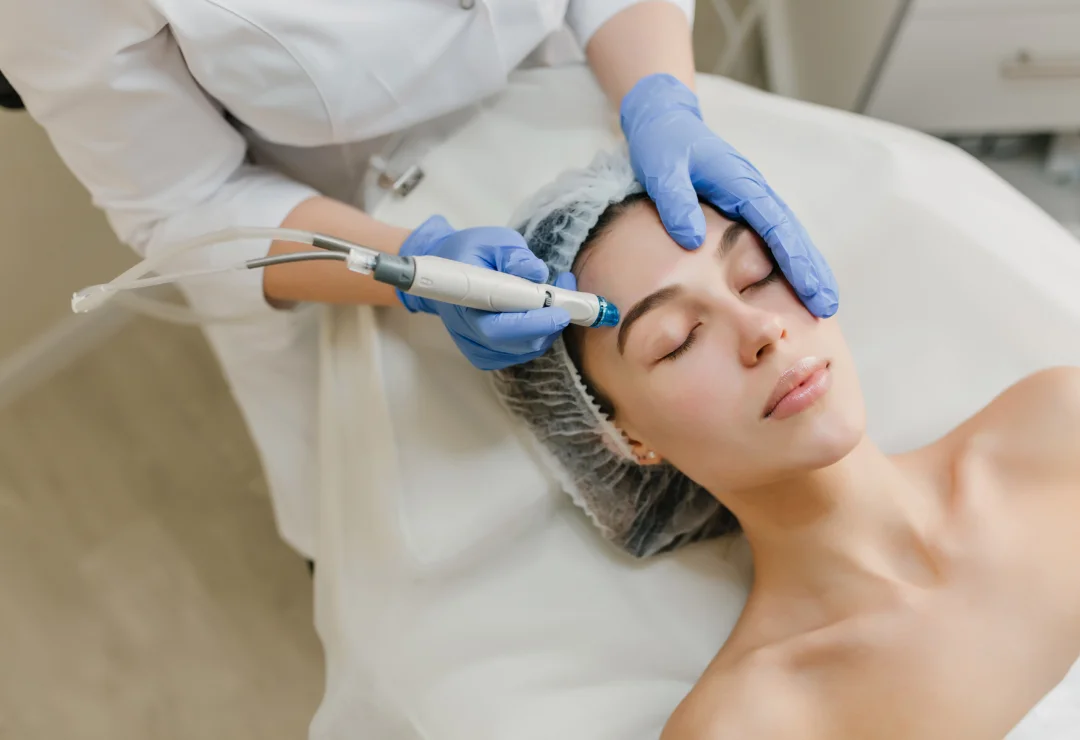 Pele cuidada após estética facial no Be Yourself, São Sebastião